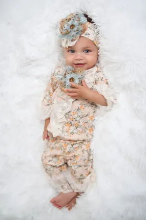 Ava's Garden Layette Set