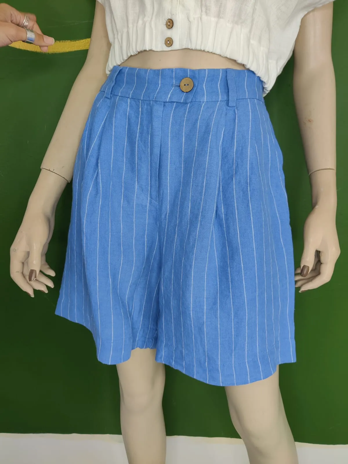 Blue stripe Bagan pleated short pant