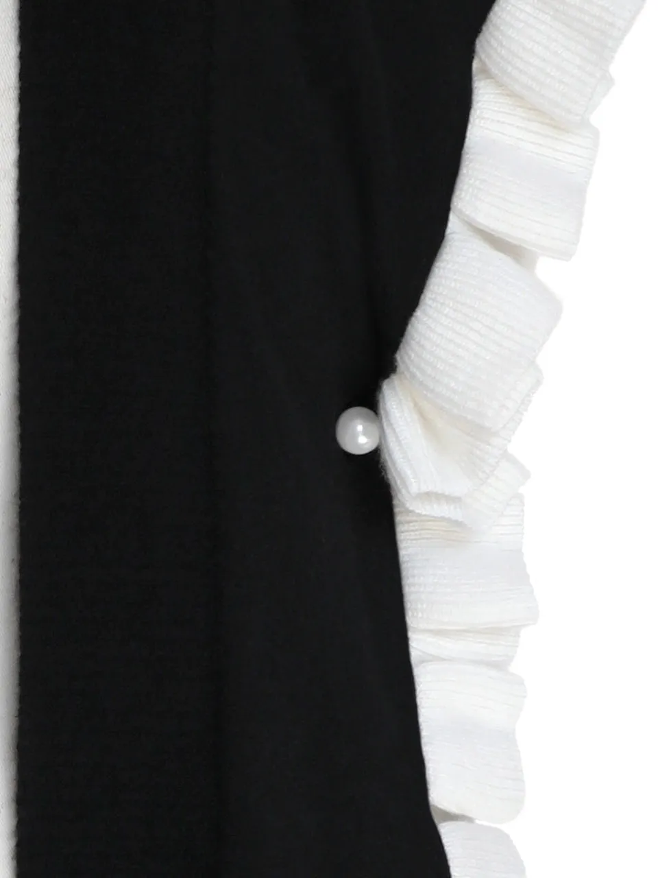 Classic Mono Pleated Frills Wool & Cashmere Ruana - Scarf