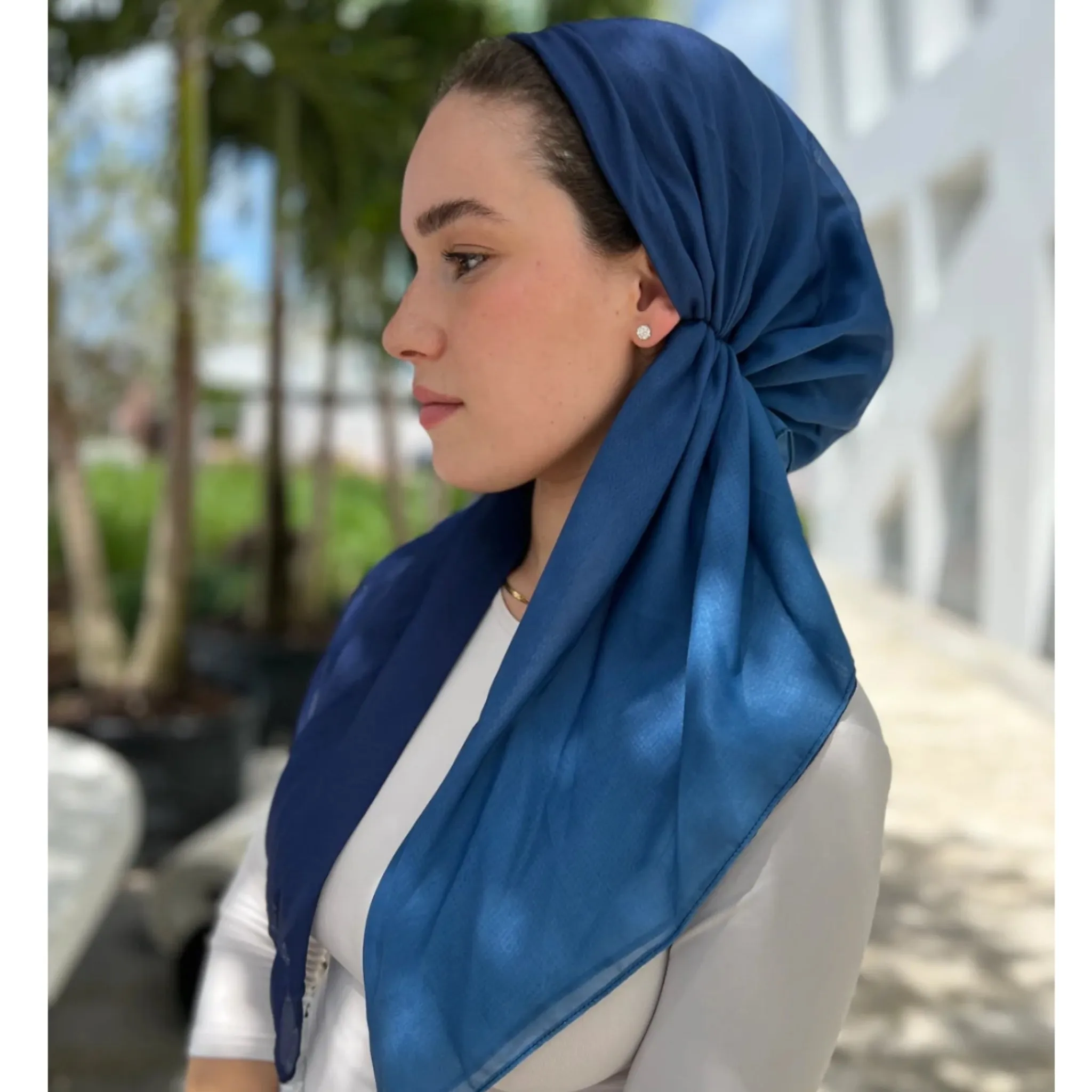 Classic Pretied SB Headscarf: Ombre Ocean Blue