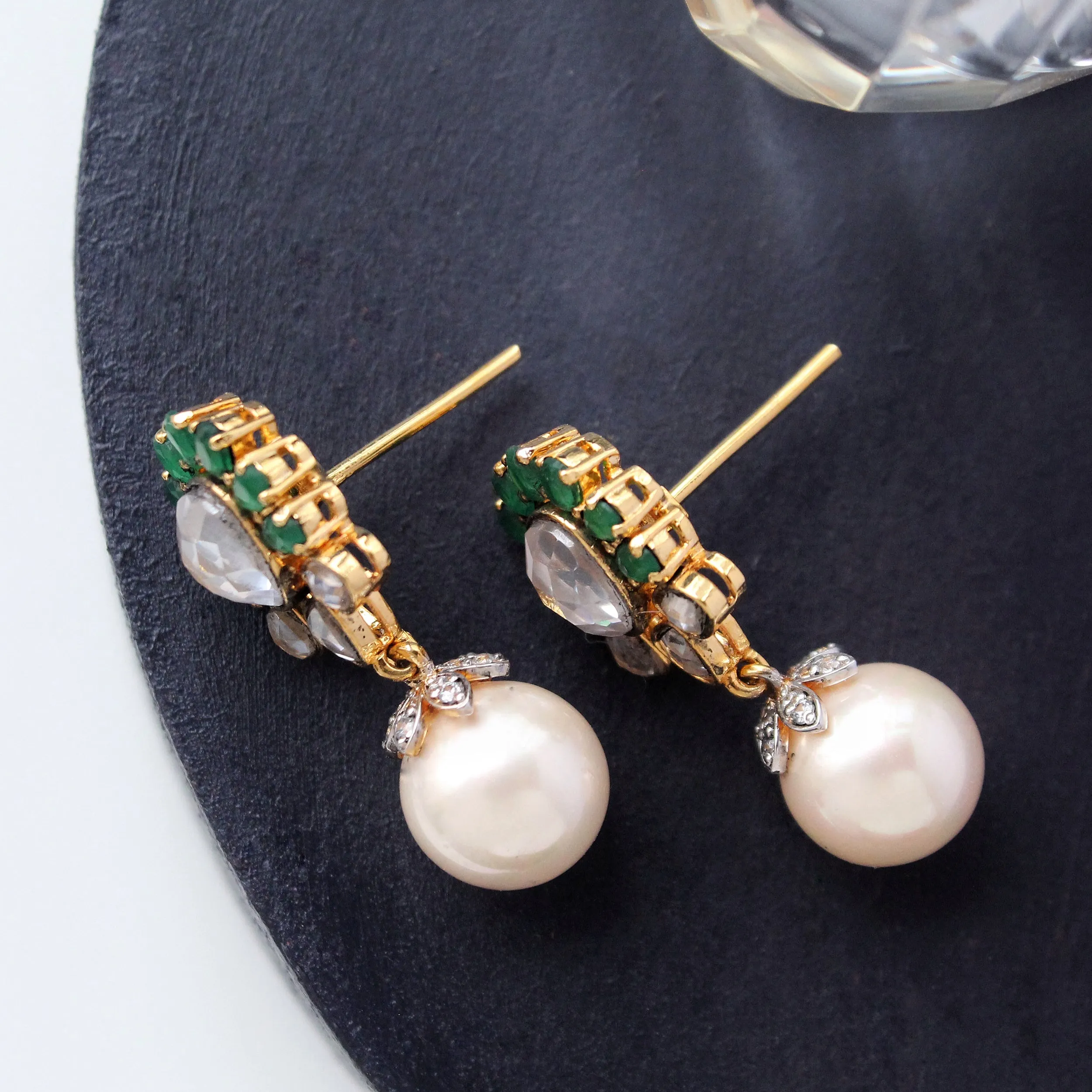 Earrings in Jade and Pearls