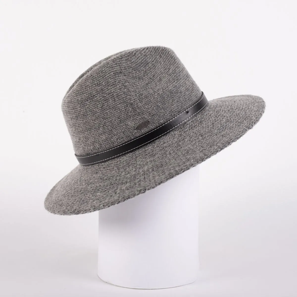 FELINA - FEDORA WITH LEATHER TIE