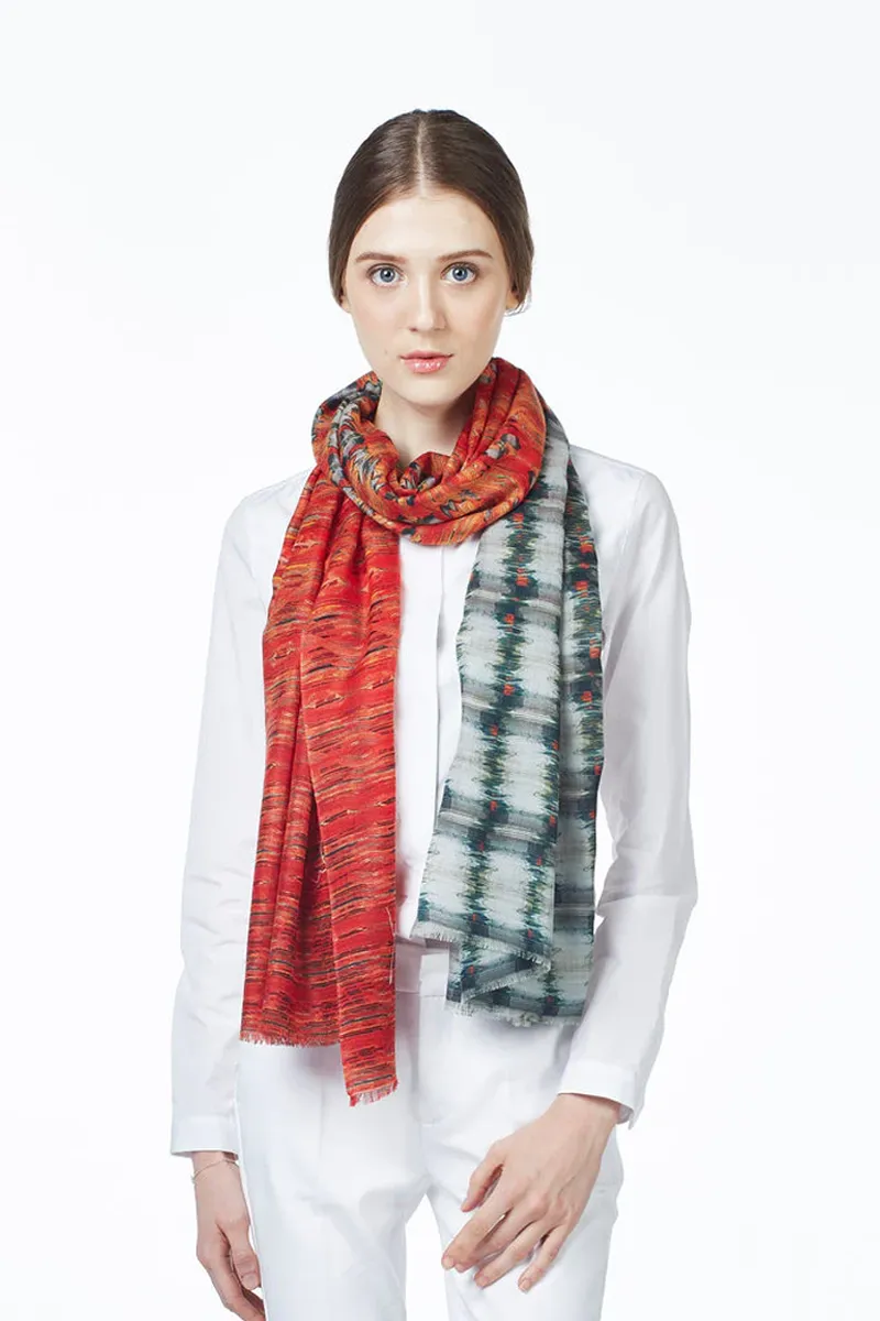 FLAMES PURE WOOL SCARF