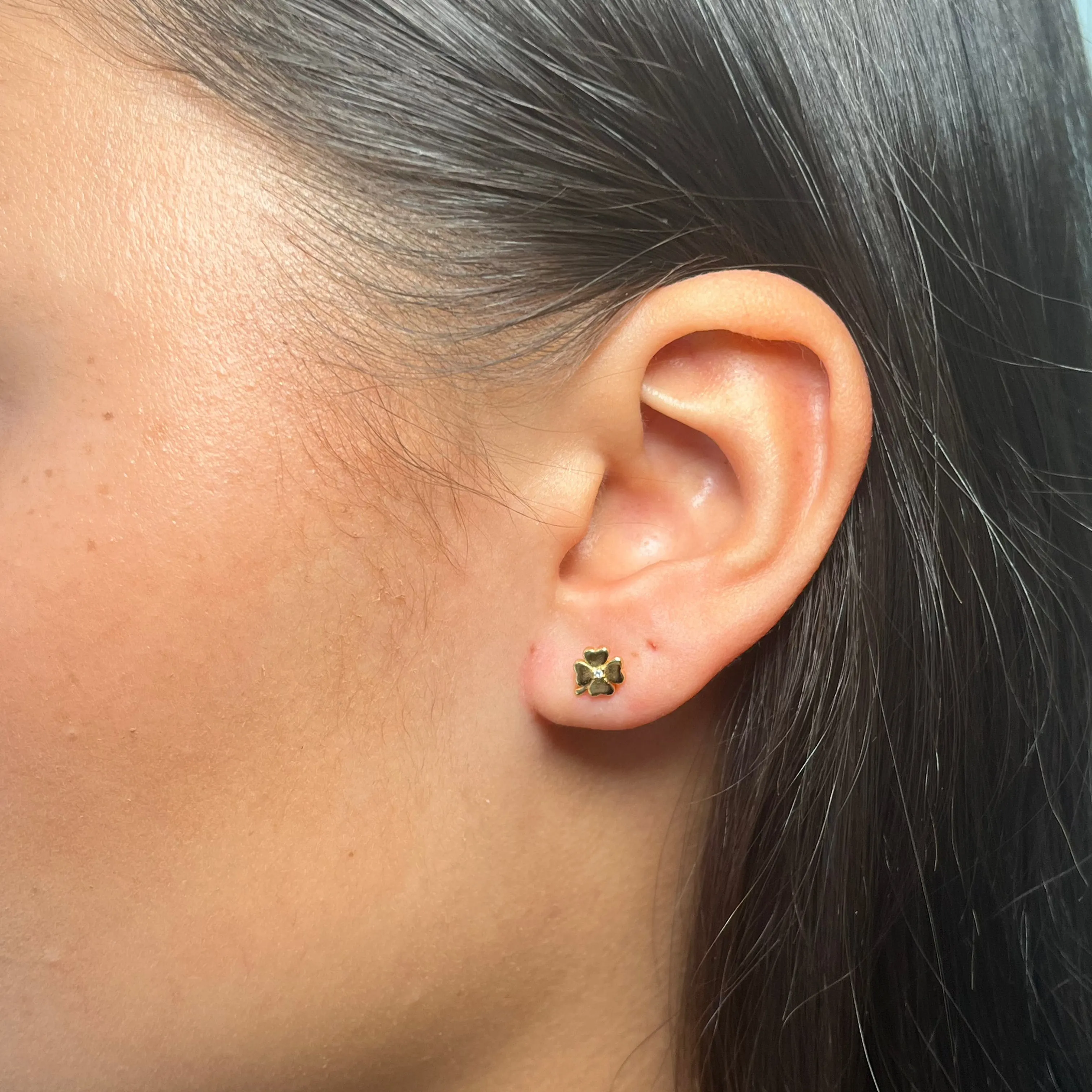 Four Leaf Clover Gold Single Stud