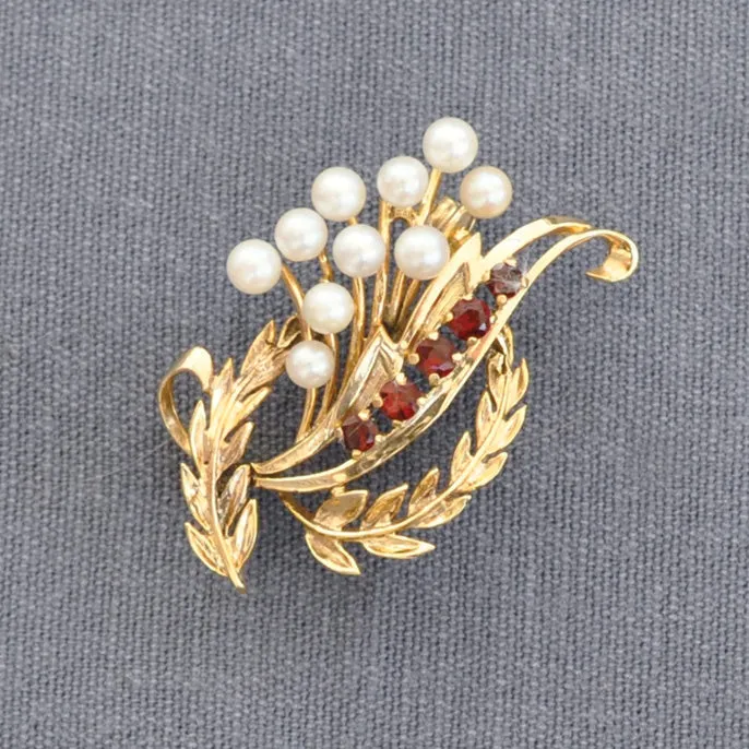 Garnet & Pearl Brooch