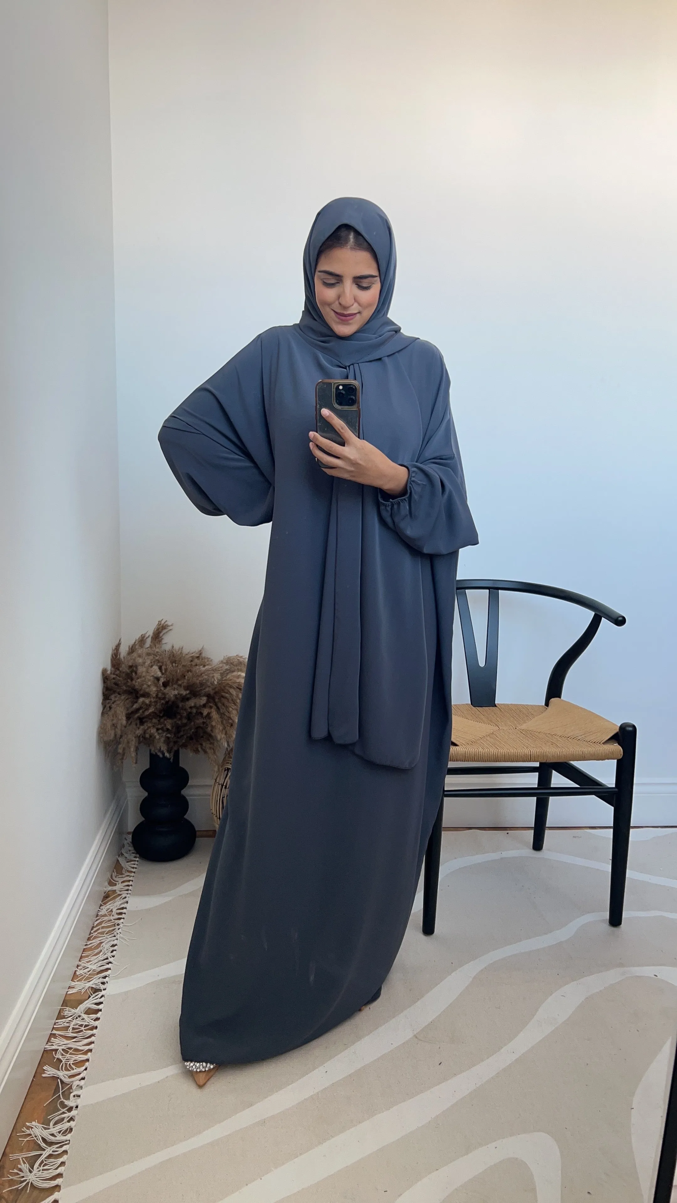 Layli Hooded Abaya grey