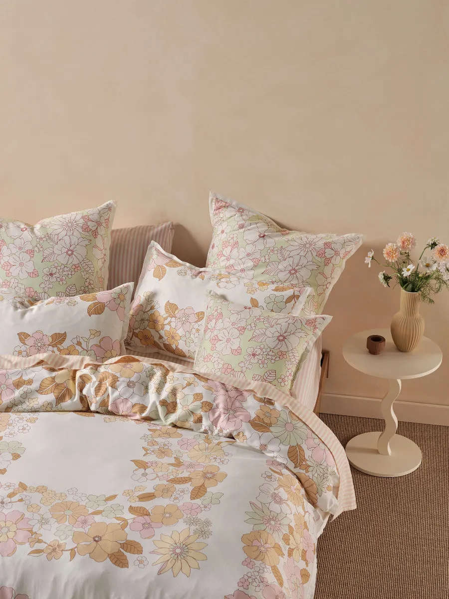 LINEN HOUSE POPPY MULTI QUILT COVER SET