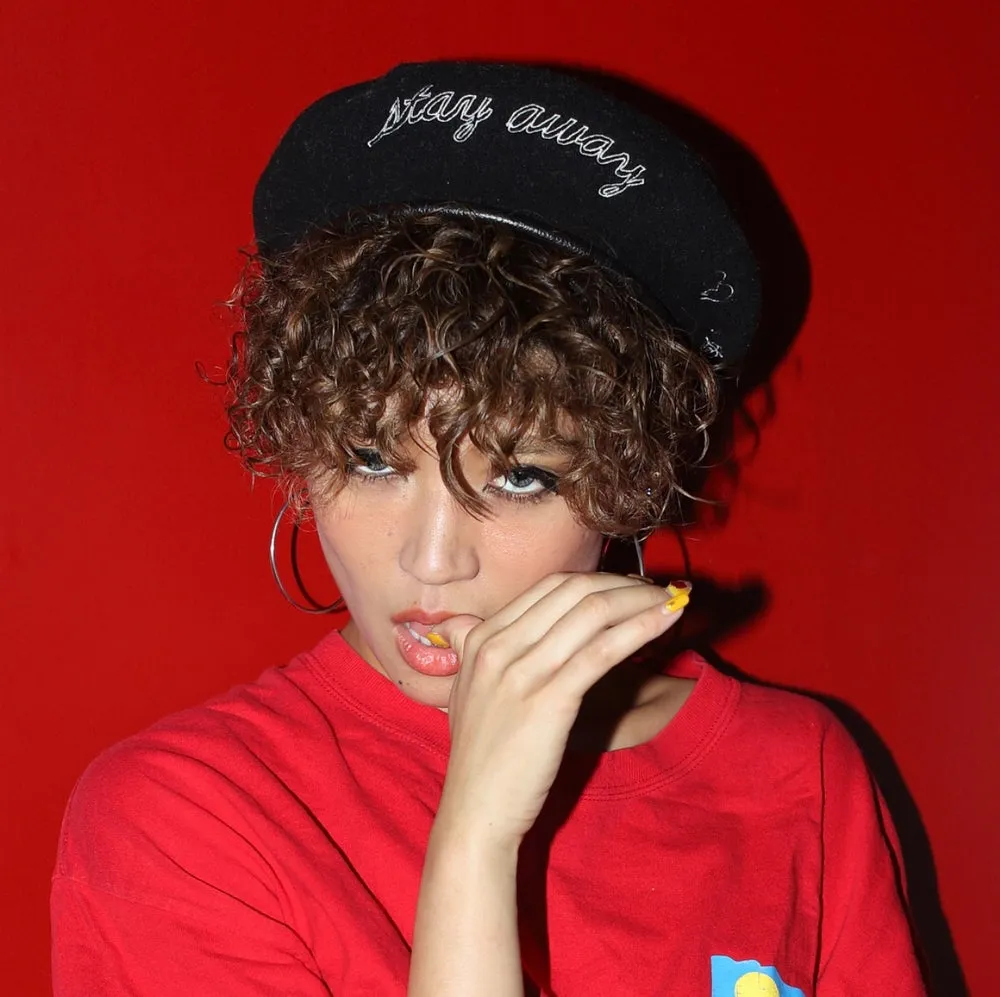 "STAY AWAY" BERET (BLACK)