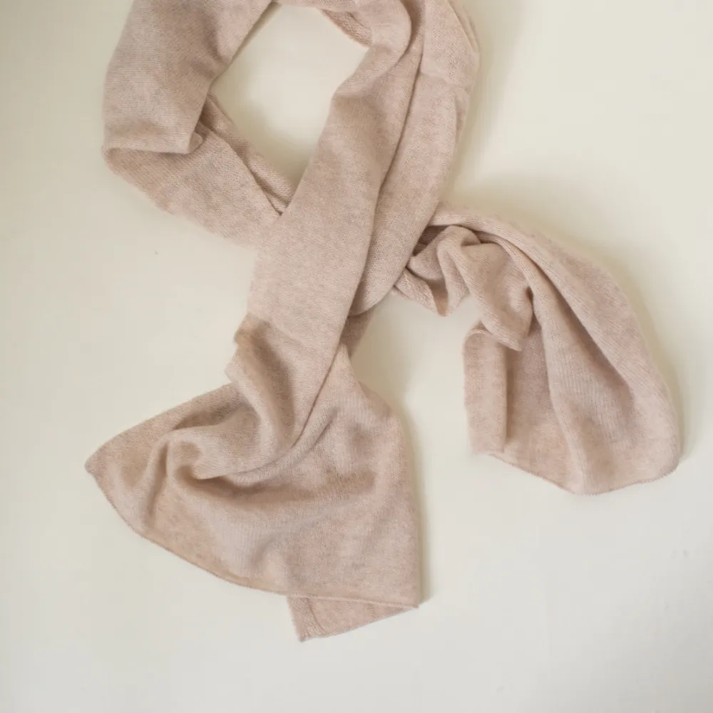 Scarf - 100% Cashmere - 1  years