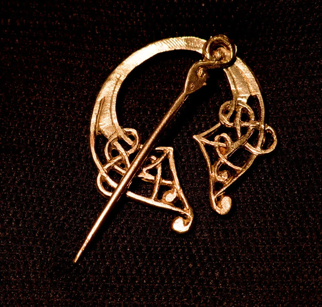 Small, Floral, Celtic Pennanular Brooch - R-06