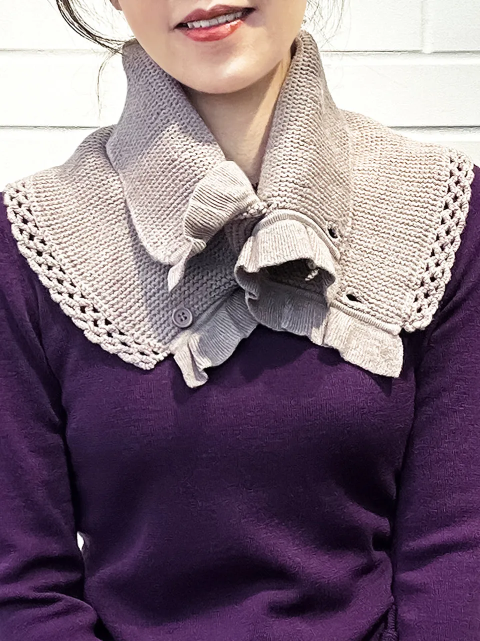 SPECIAL! Lilac Crochet-Trimmed Ruffle A-lined Neck Warmer