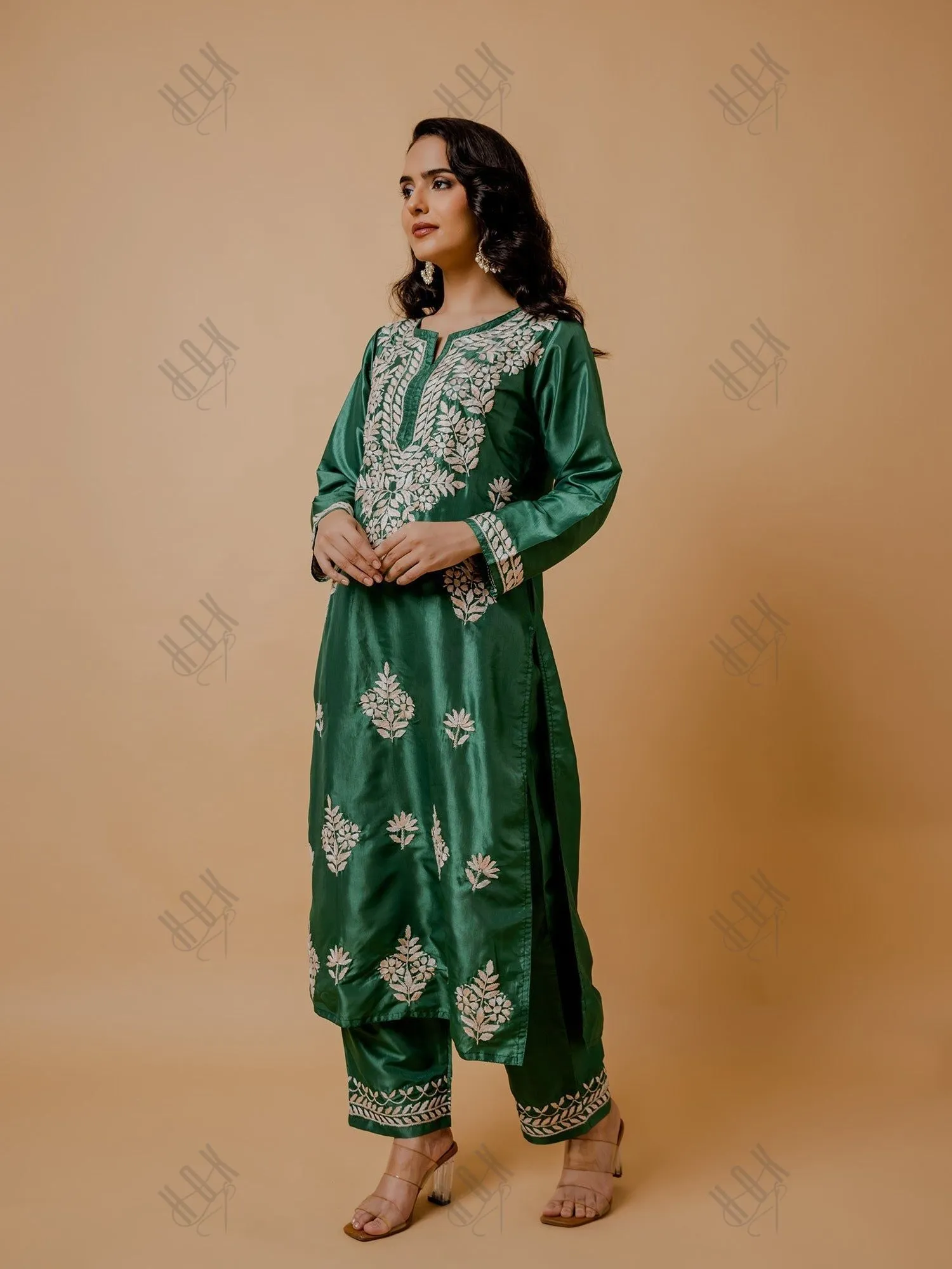 Urmi in Silk Chikankari Kurta Set for Women - Mehndi Green